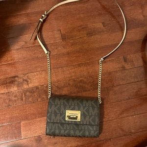 Brand new Michael kors crossbody bag